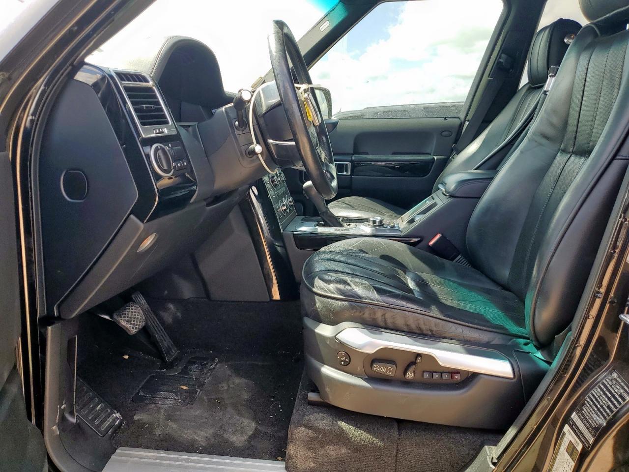 2010 Land Rover Range Rover Hse Luxury VIN: SALMF1D40AA316070 Lot: 61076445