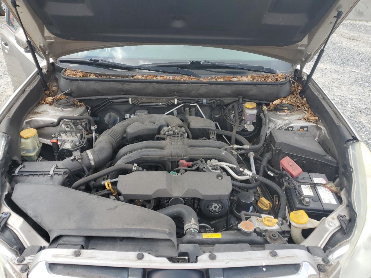 2014 Subaru Outback 2.5I Premium VIN: 4S4BRCCC8E3221191 Lot: 63076845