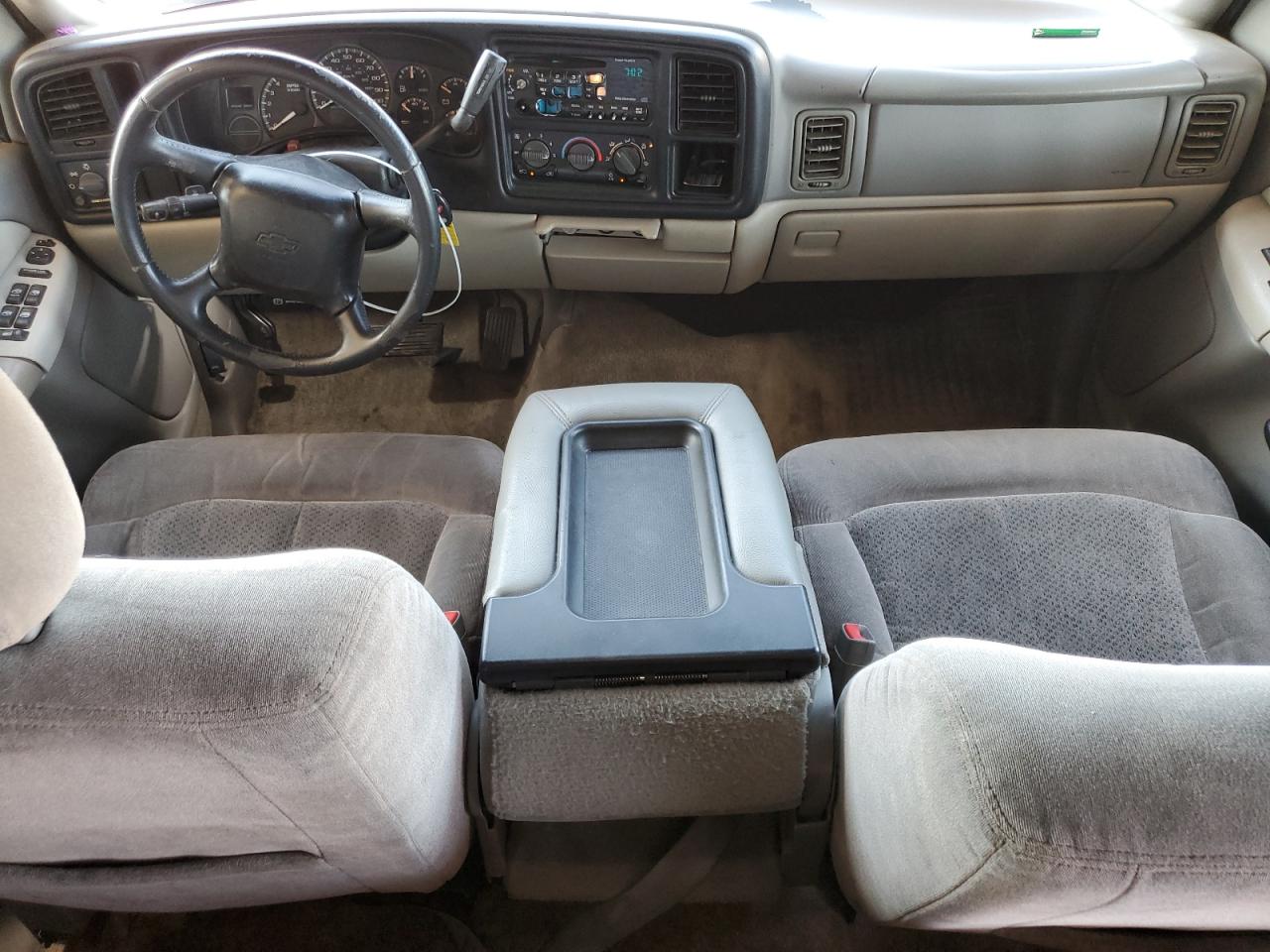 2001 Chevrolet Tahoe C1500 VIN: 1GNEC13T51R219162 Lot: 62908245