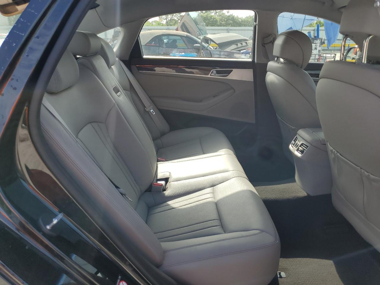 2020 Genesis G80 Base VIN: KMTFN4JE5LU332625 Lot: 61812305