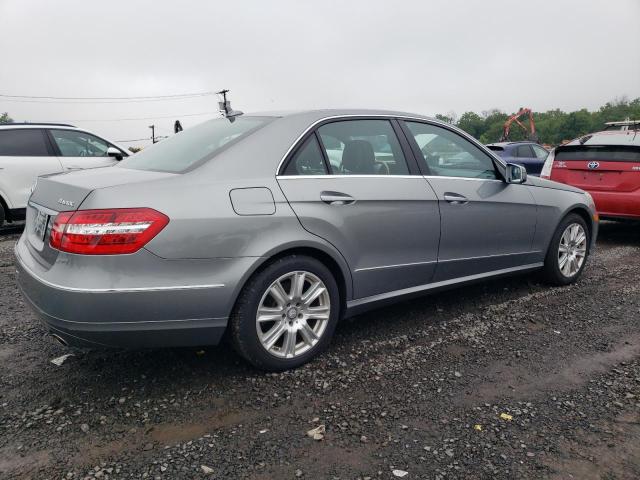  MERCEDES-BENZ E-CLASS 2013 Srebrny
