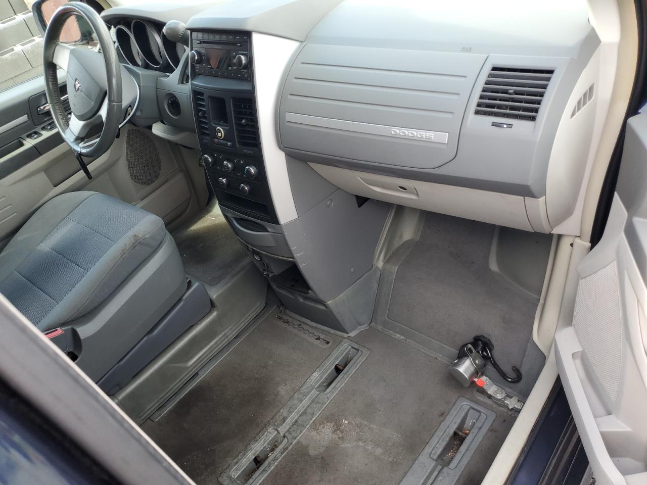 2008 Dodge Grand Caravan Sxt VIN: 2D8HN54PX8R814118 Lot: 61160025