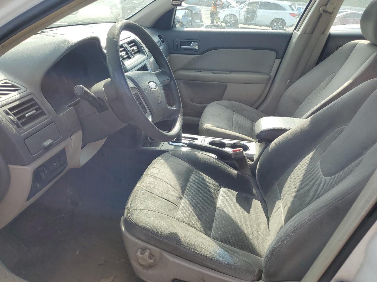 2011 Ford Fusion Se VIN: 3FAHP0HA8BR334328 Lot: 61760345