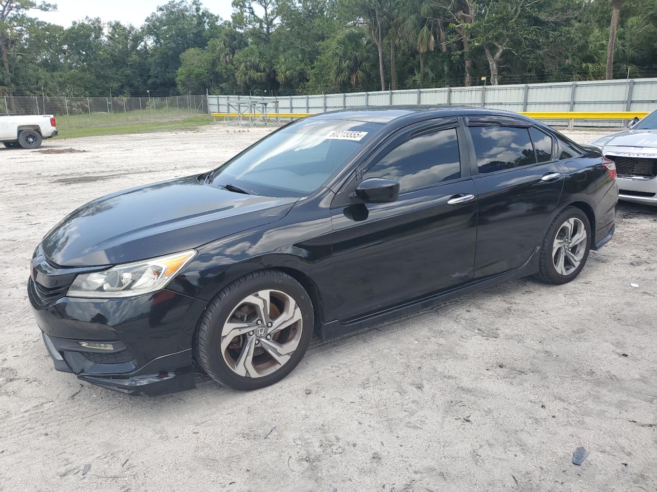 1HGCR2F68GA040780 HONDA ACCORD 2016