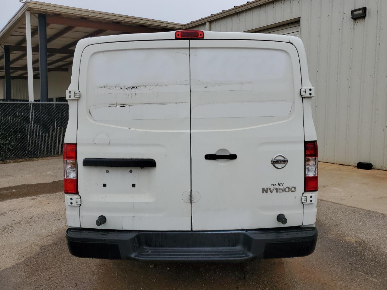 1N6BF0KM2JN818273 NISSAN NV 2018