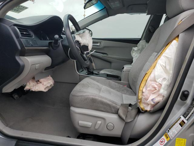  TOYOTA CAMRY 2016 Srebrny