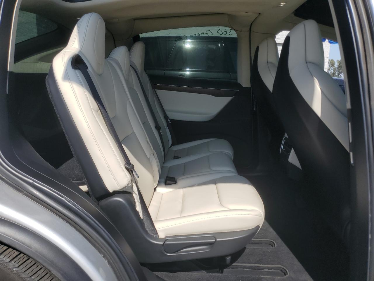 2018 Tesla Model X VIN: 5YJXCAE20JF089058 Lot: 60664915