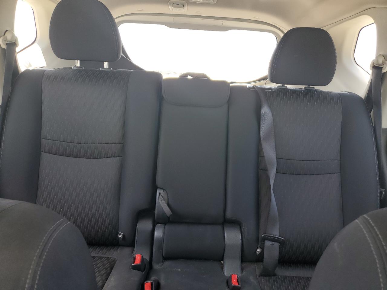 KNMAT2MT7HP521344 NISSAN ROGUE 2017