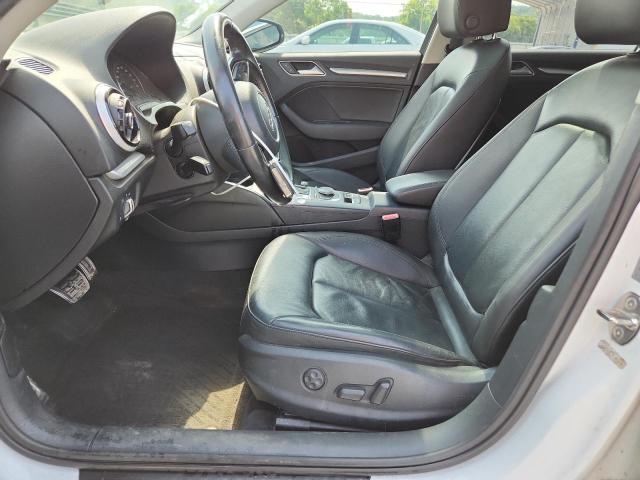 Sedans AUDI A3 2016 Biały