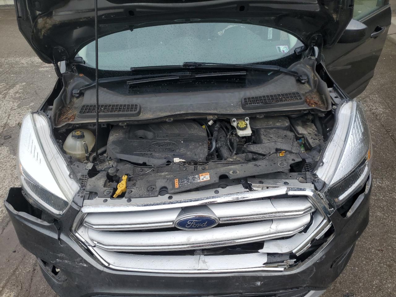 1FMCU0GD2HUA90729 FORD ESCAPE 2017