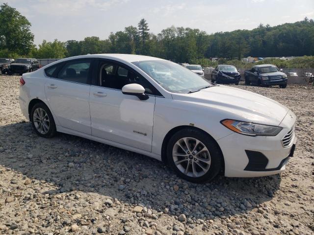  FORD FUSION 2019 Белый