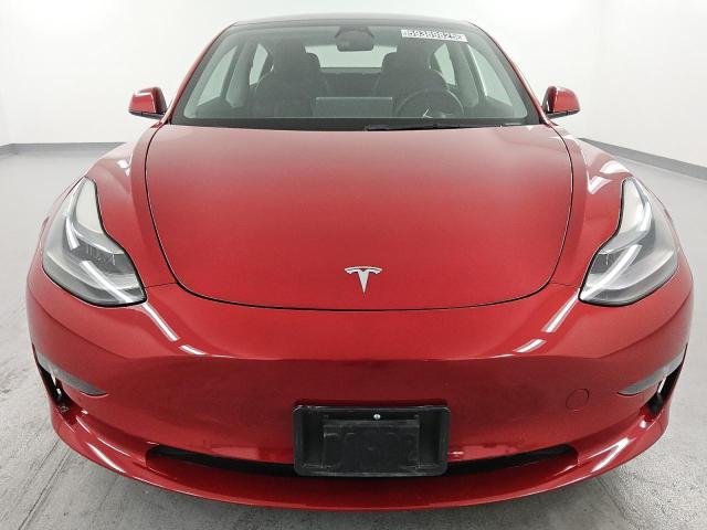  TESLA MODEL 3 2022 Czerwony