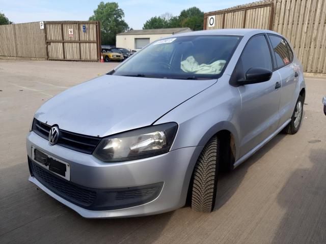 VOLKSWAGEN POLO S 60 2010