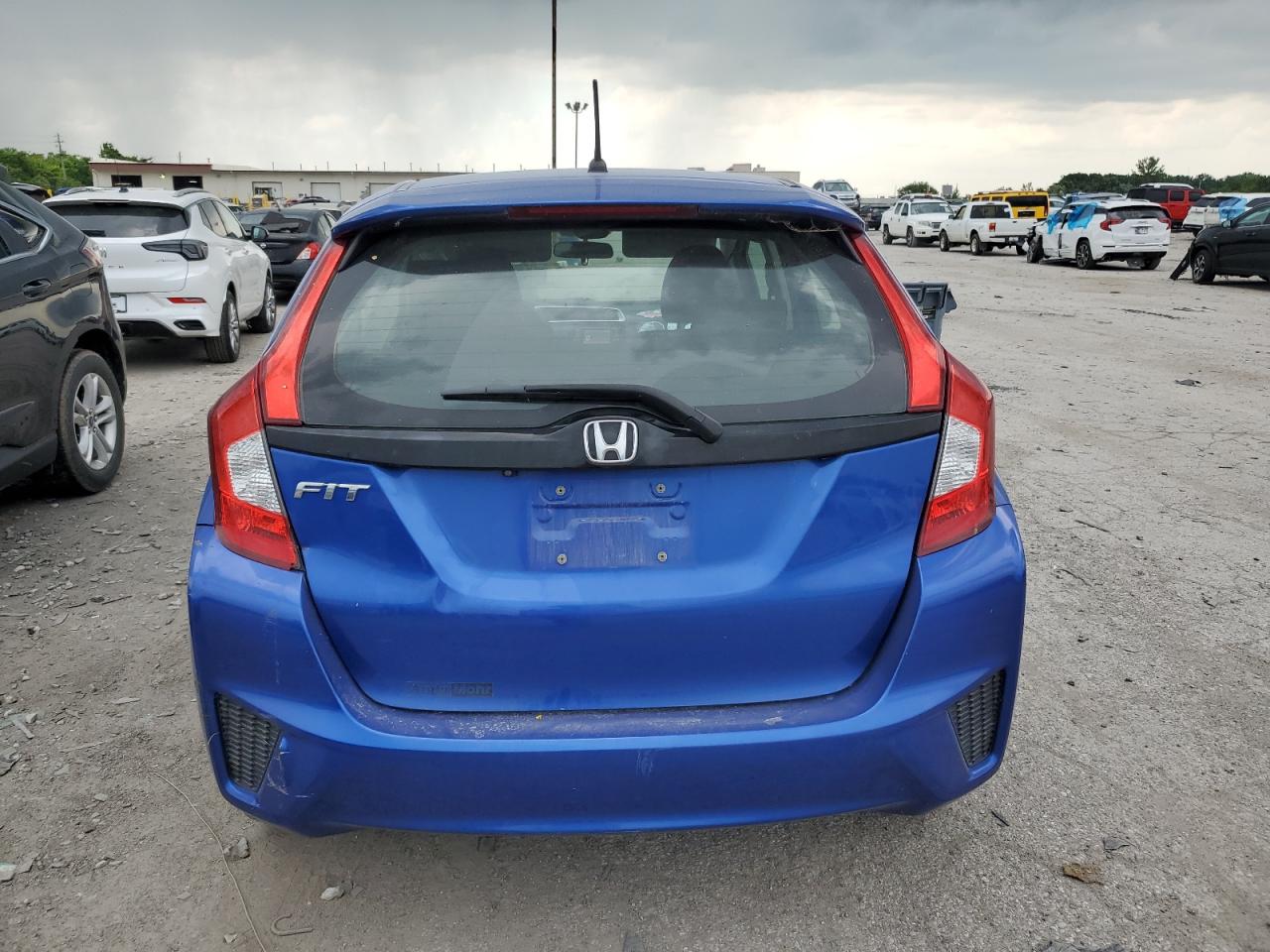 2017 Honda Fit Lx VIN: 3HGGK5H55HM703996 Lot: 61653735