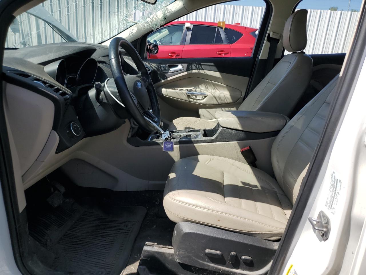 1FMCU9J97KUC57022 FORD ESCAPE 2019