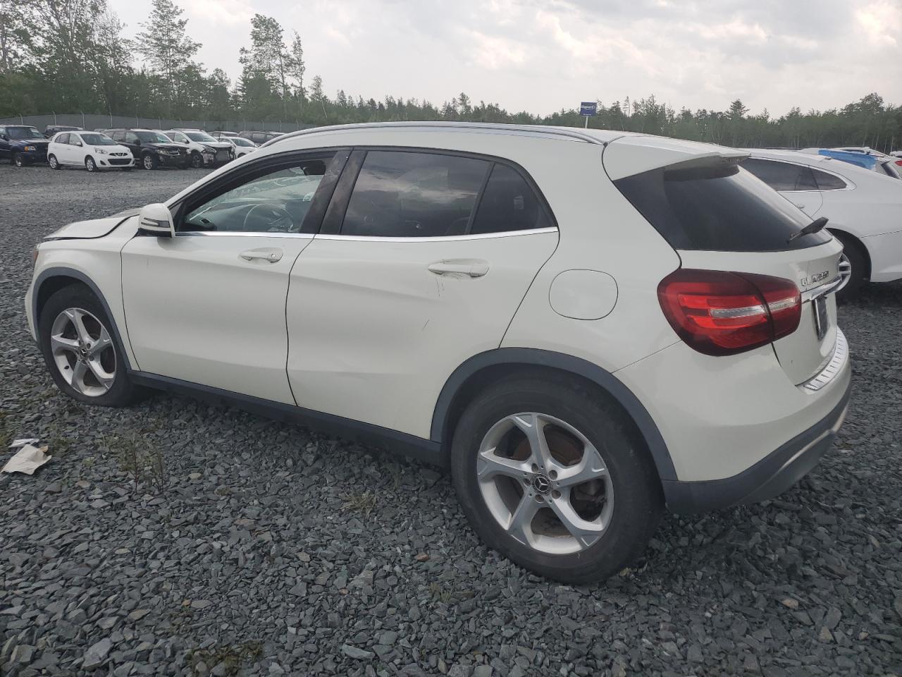 2018 Mercedes-Benz Gla 250 4Matic WDCTG4GB1JJ374646 photo #3