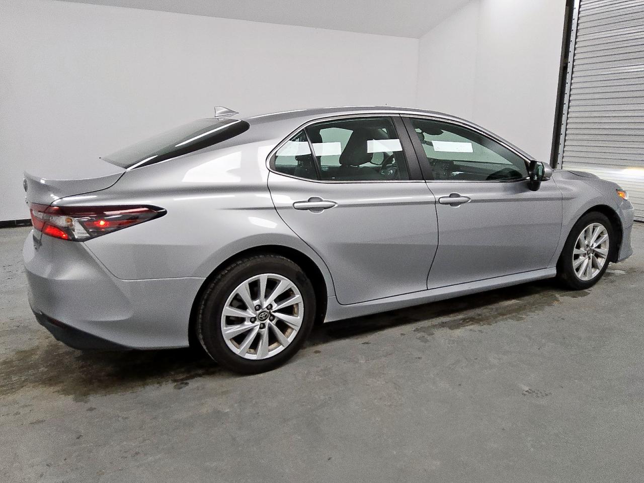 TOYOTA CAMRY 2023 VIN 4T1C11AK2PU800409 фото 3