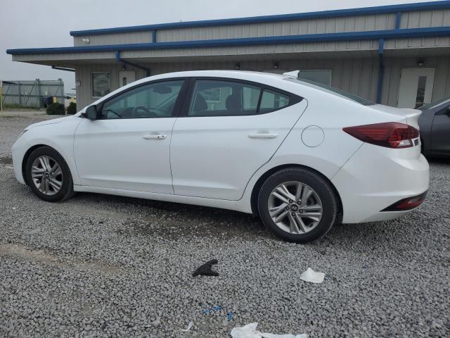  HYUNDAI ELANTRA 2019 Белы