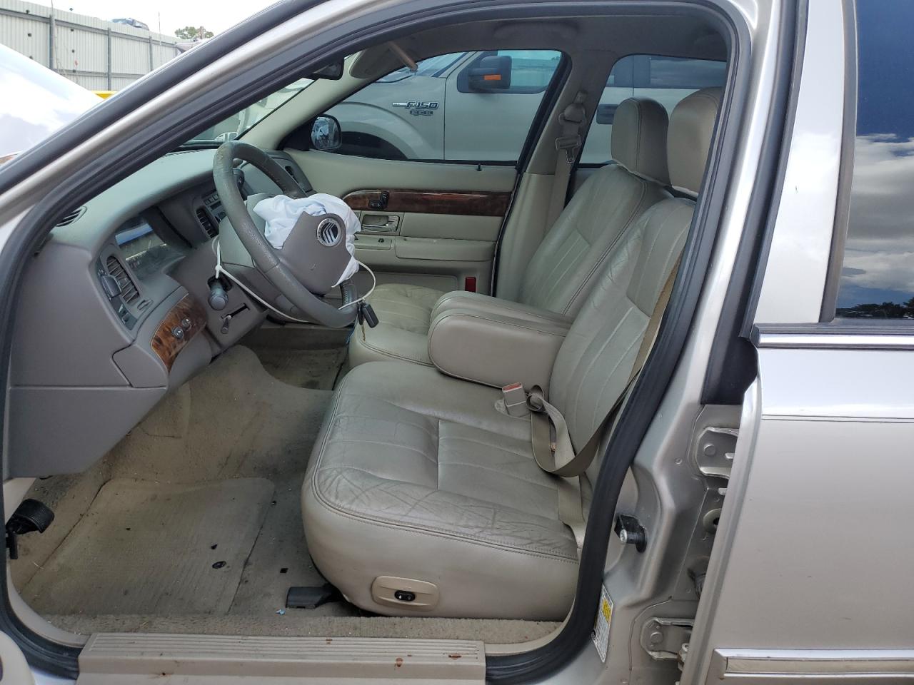 2007 Mercury Grand Marquis Ls VIN: 2MEFM75V47X640749 Lot: 62339605