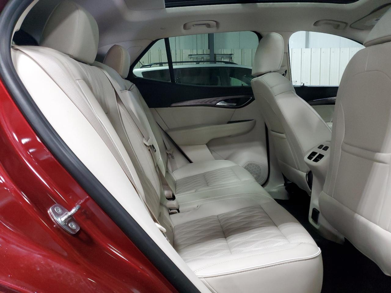 2021 Buick Envision Avenir VIN: LRBFZSR44MD180002 Lot: 60991375