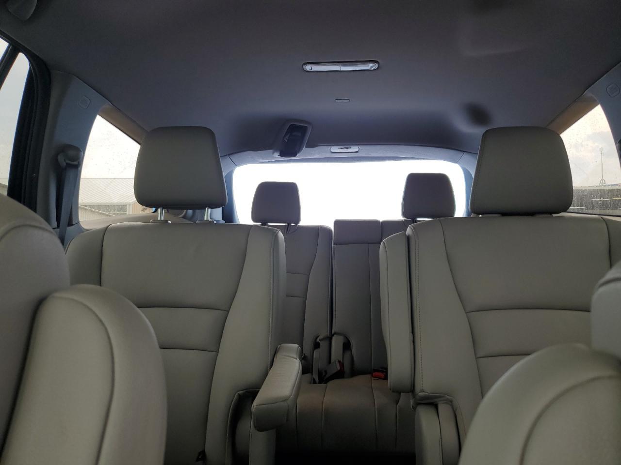 2019 Honda Pilot Touring VIN: 5FNYF6H69KB092985 Lot: 69071955