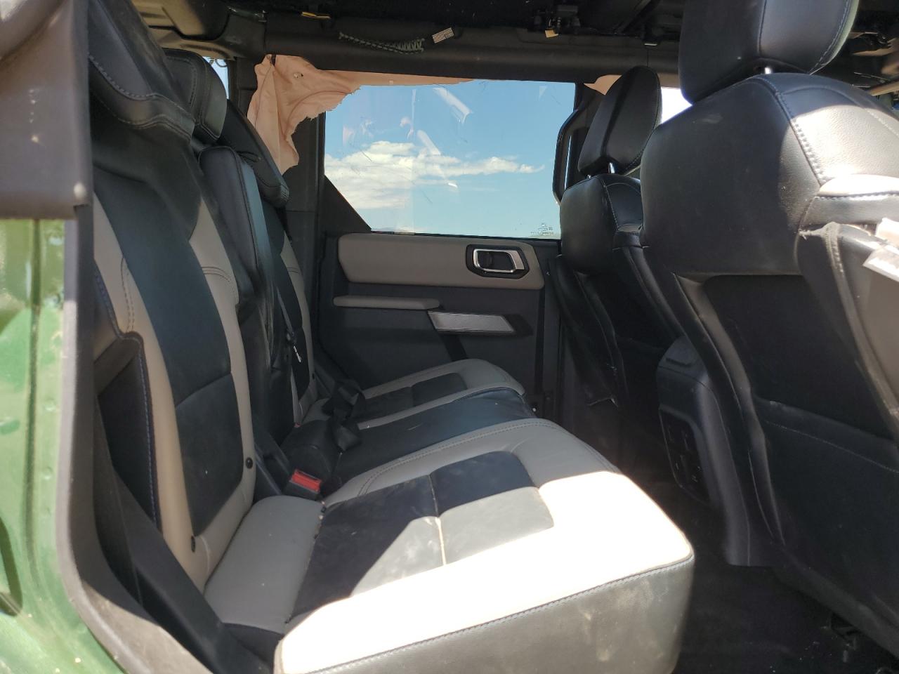 2022 Ford Bronco Base VIN: 1FMEE5DP0NLA72491 Lot: 62482815