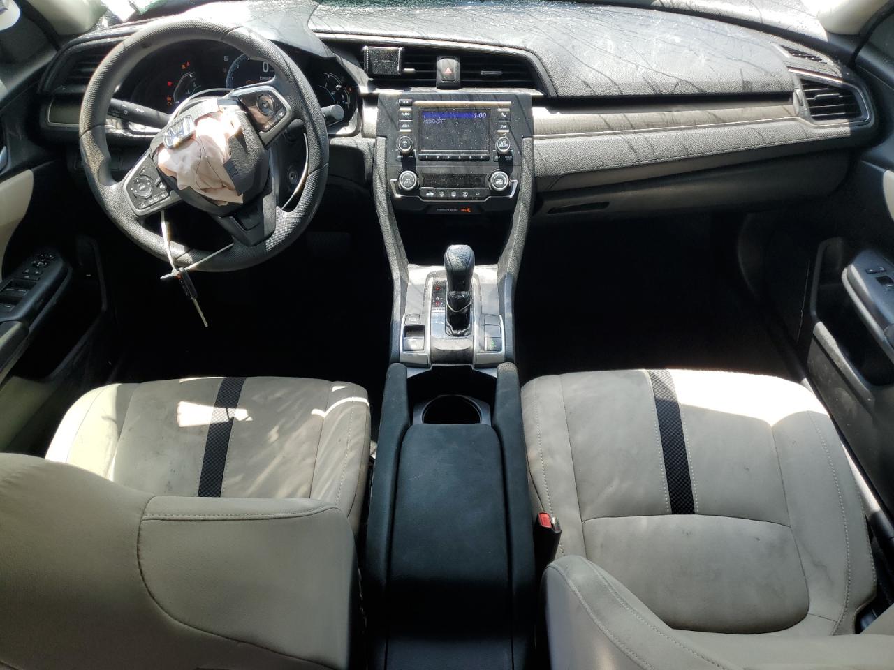HONDA CIVIC 2020 VIN 2HGFC2F61LH558272 фото 8