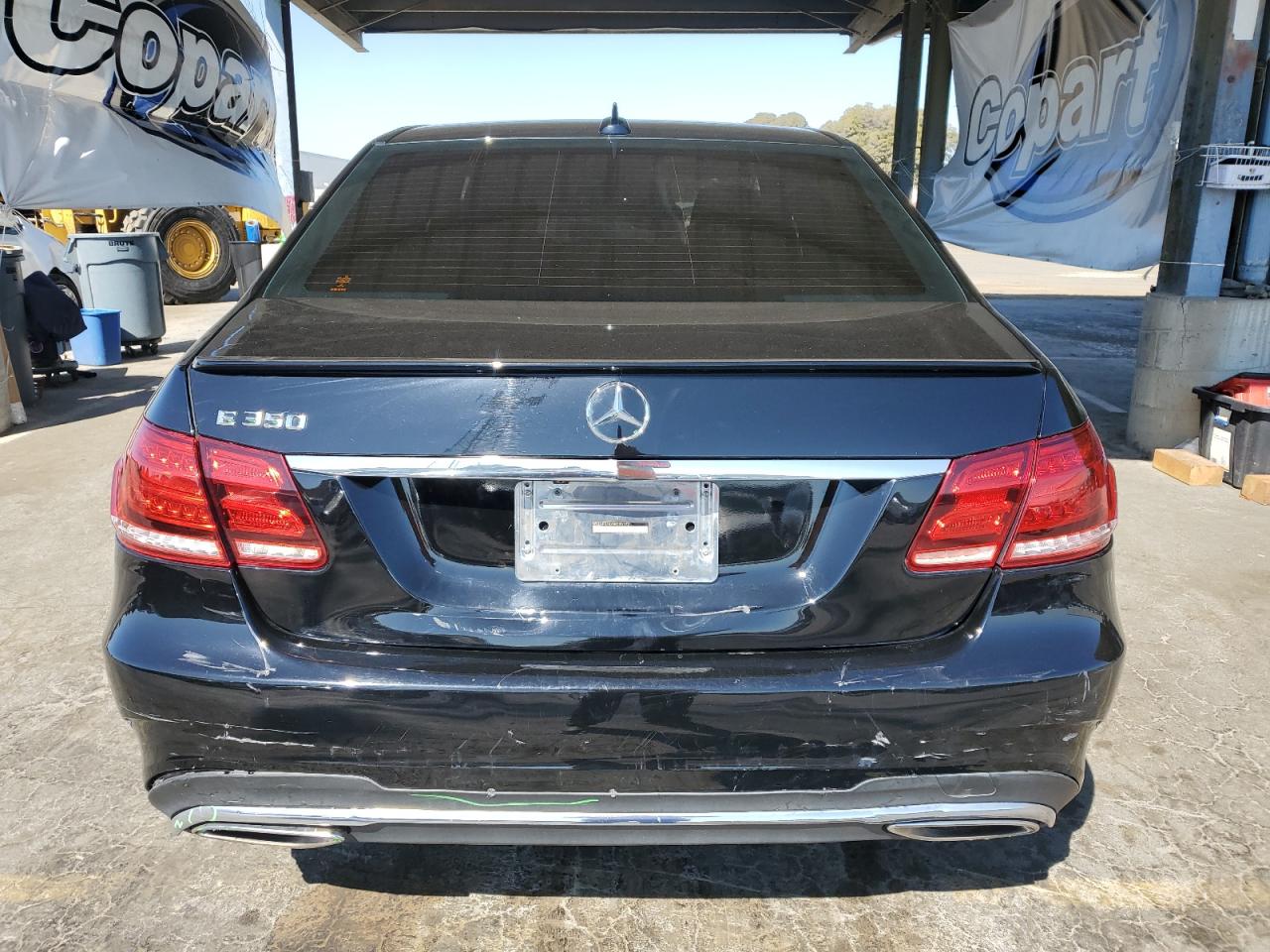 2015 Mercedes-Benz E 350 VIN: WDDHF5KB7FB095172 Lot: 62743625