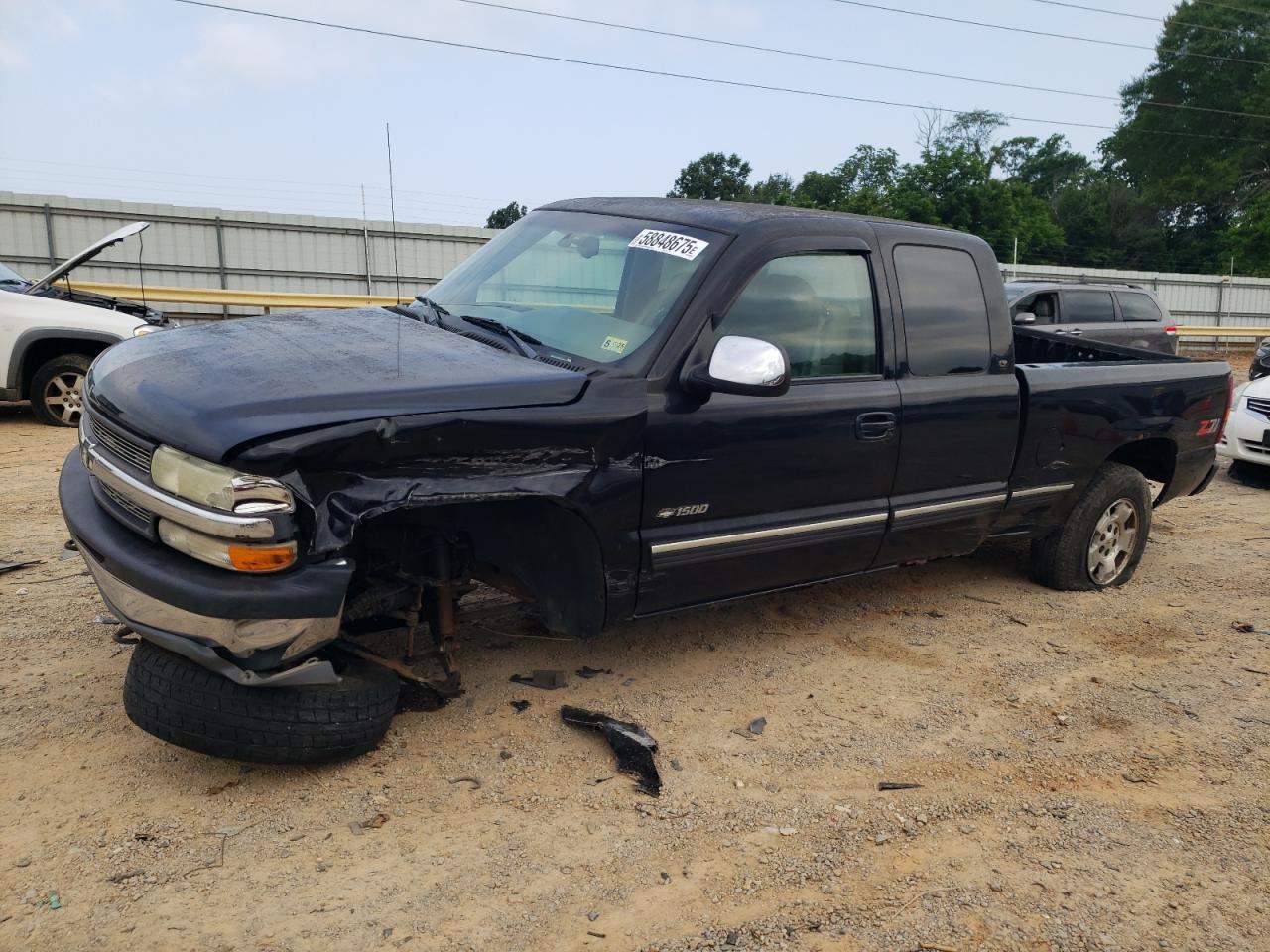 2000 Chevrolet Silverado K1500 for Sale in Chatham, VA - Front End