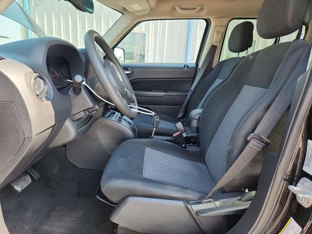 JEEP PATRIOT 2015 Czarny