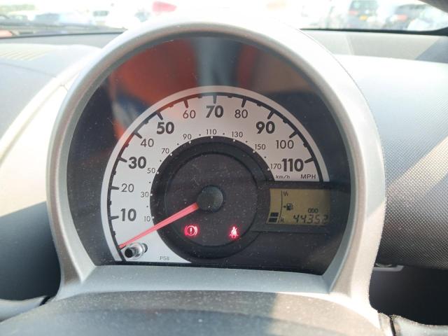 2011 TOYOTA AYGO + VVT