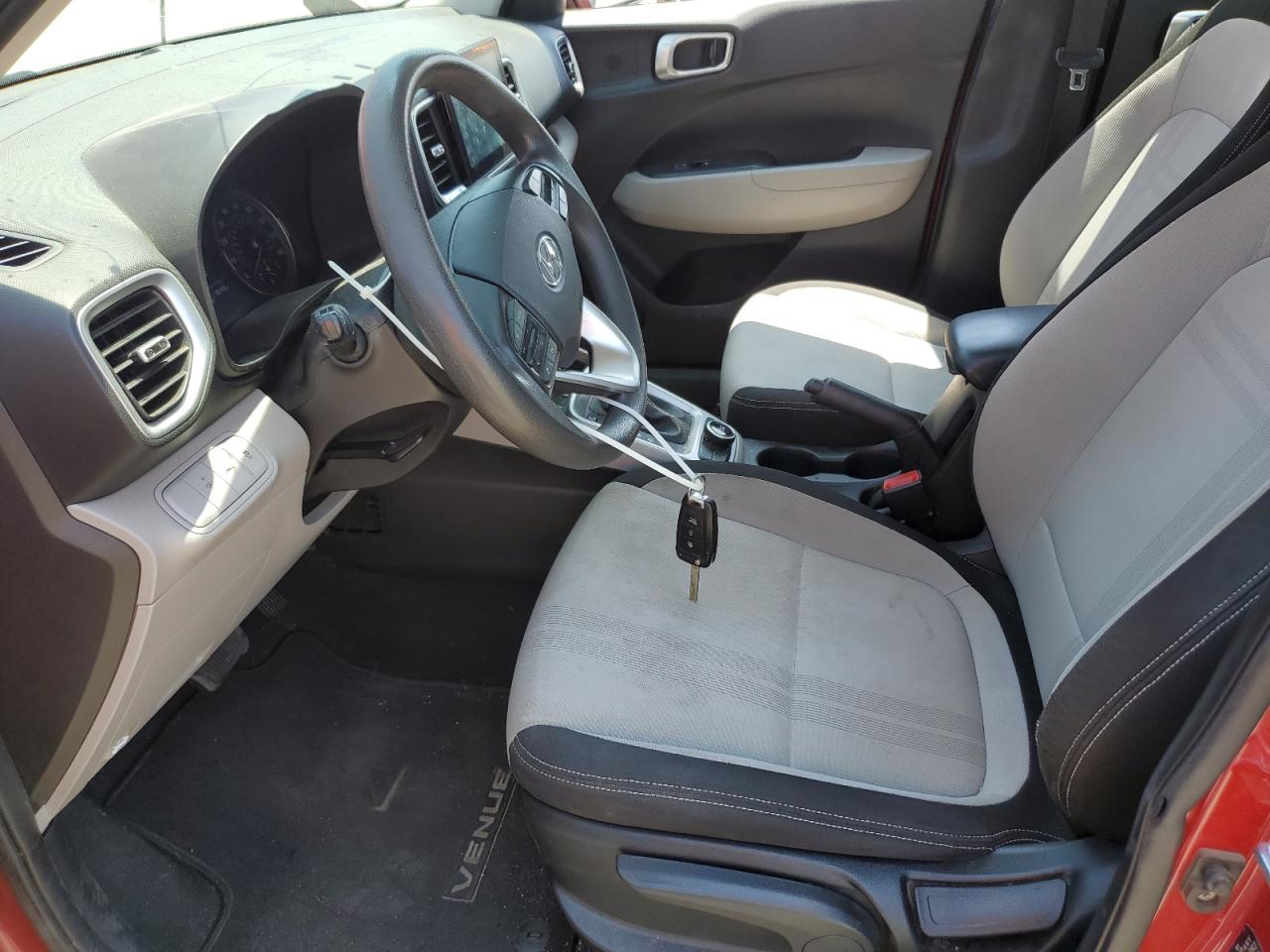 2020 Hyundai Venue Sel VIN: KMHRC8A33LU035338 Lot: 62317455