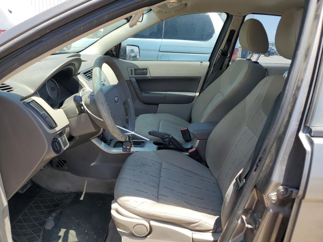 2009 Ford Focus Se VIN: 1FAHP35NX9W101549 Lot: 61846935