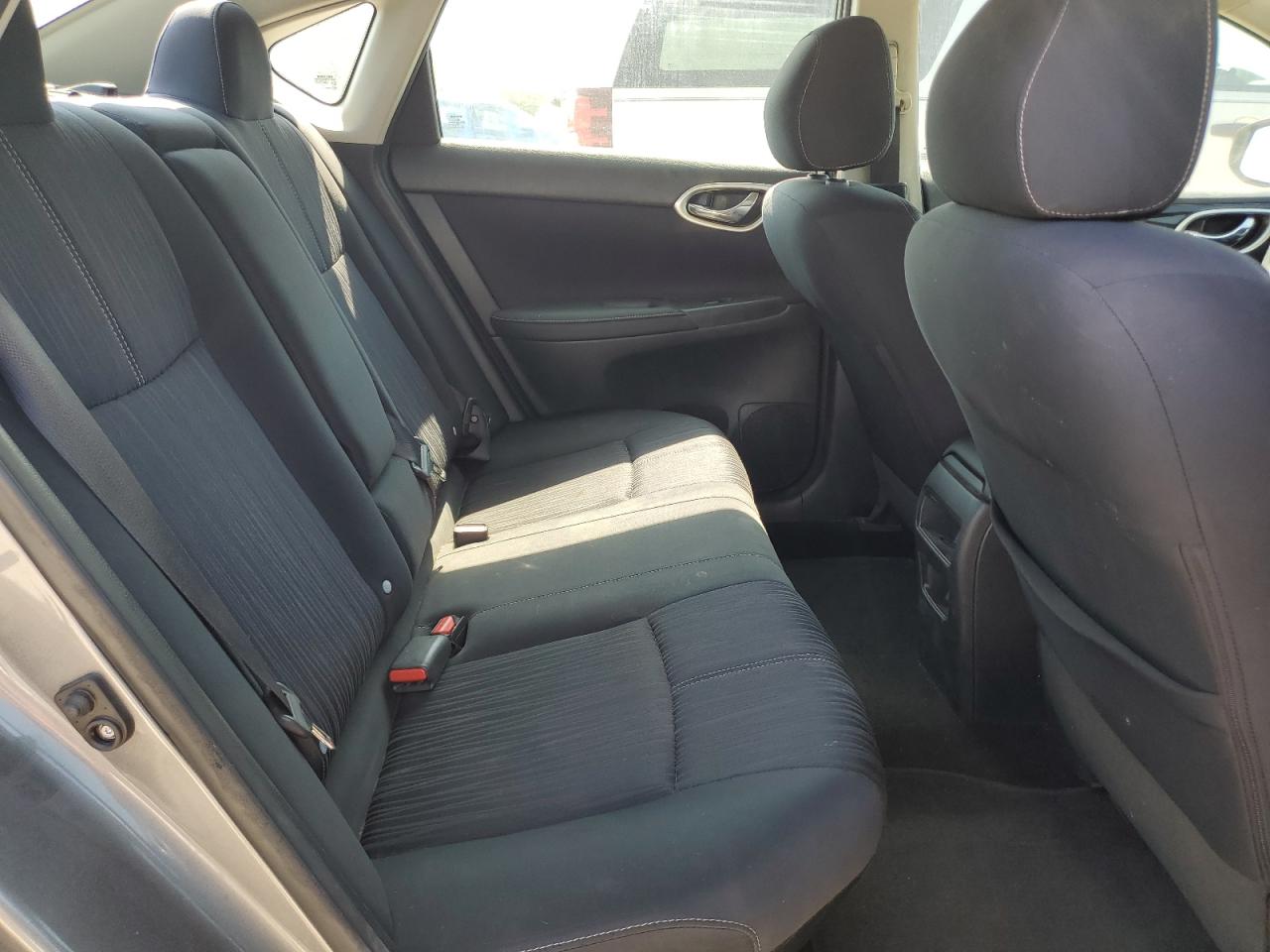 3N1AB7AP3GY260432 NISSAN SENTRA 2016