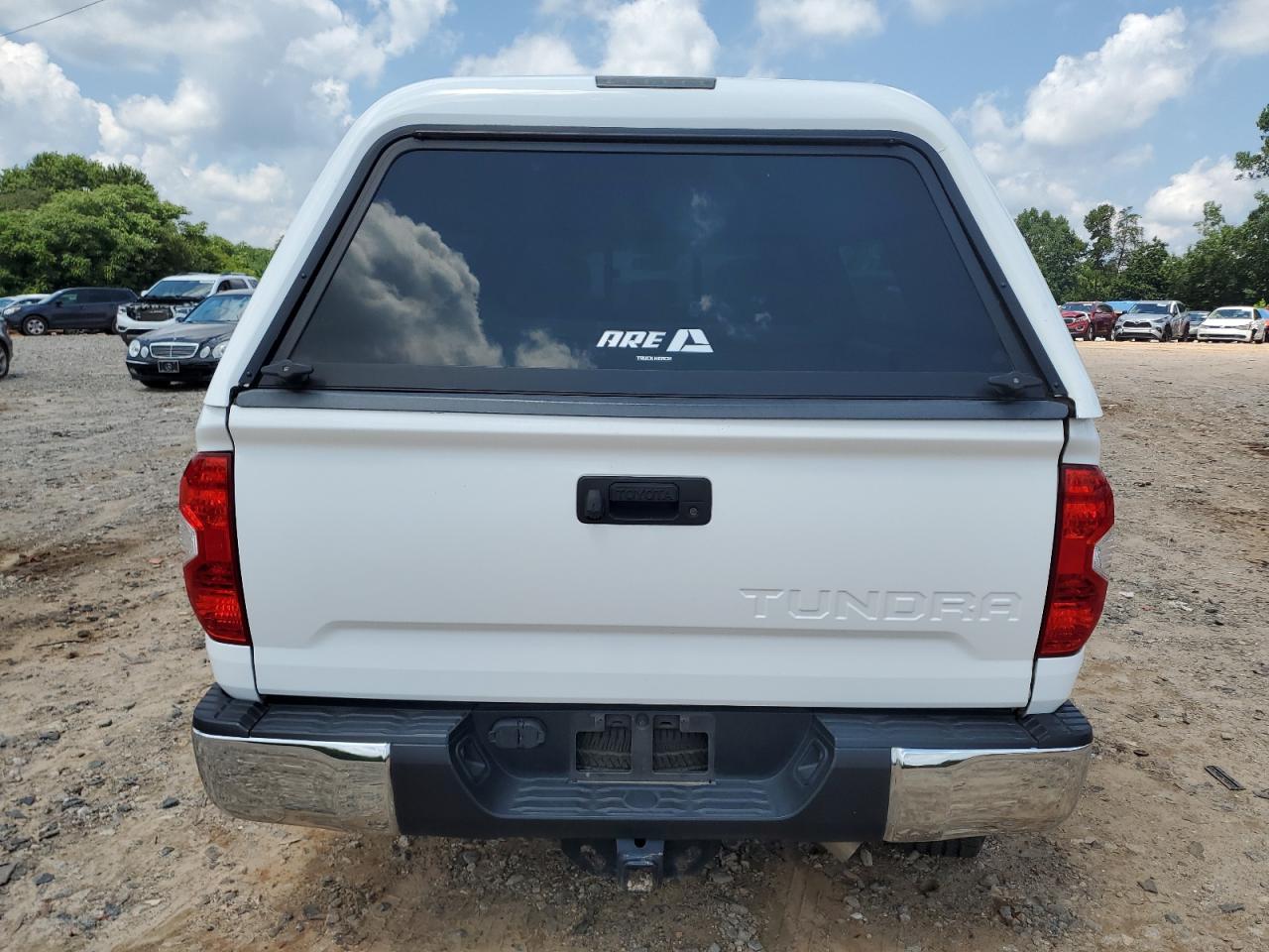 2019 Toyota Tundra Double Cab Sr VIN: 5TFTY5F18KX010661 Lot: 62647095