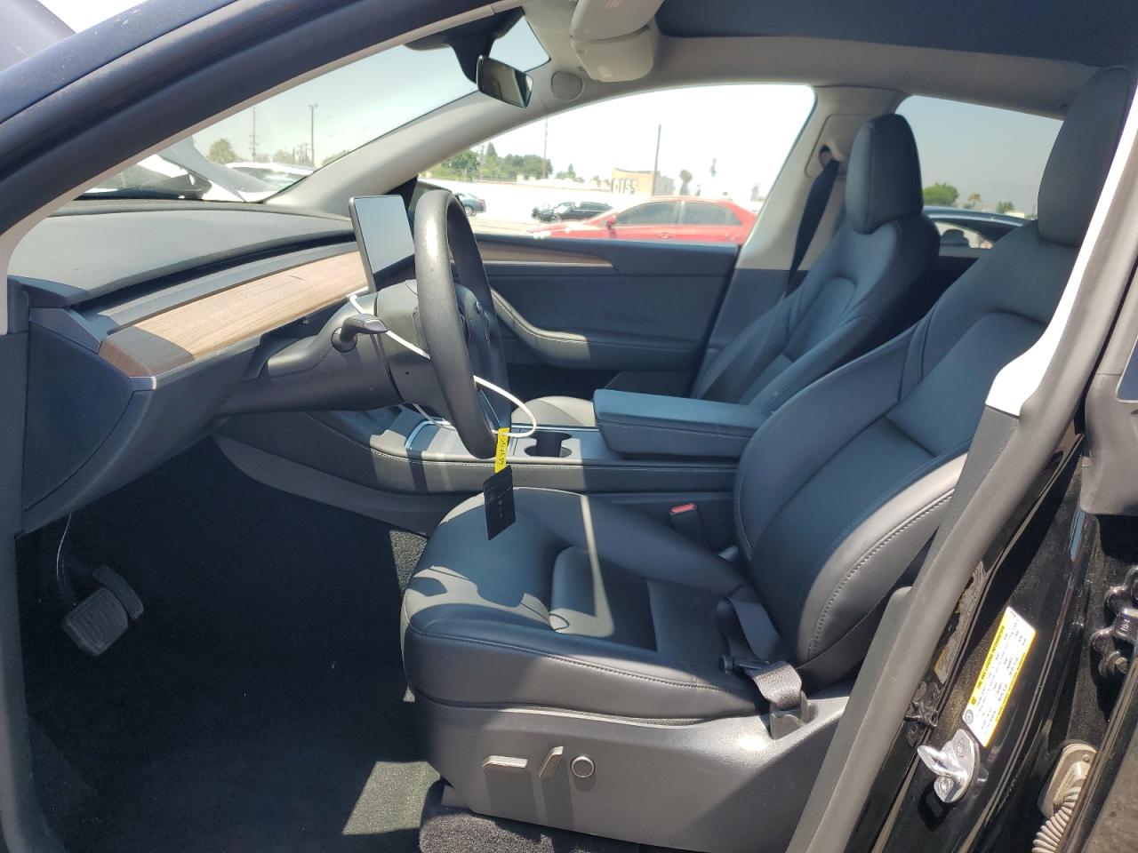 2025 Tesla Model Y VIN: 7SAYGDED7SF257259 Lot: 62929315