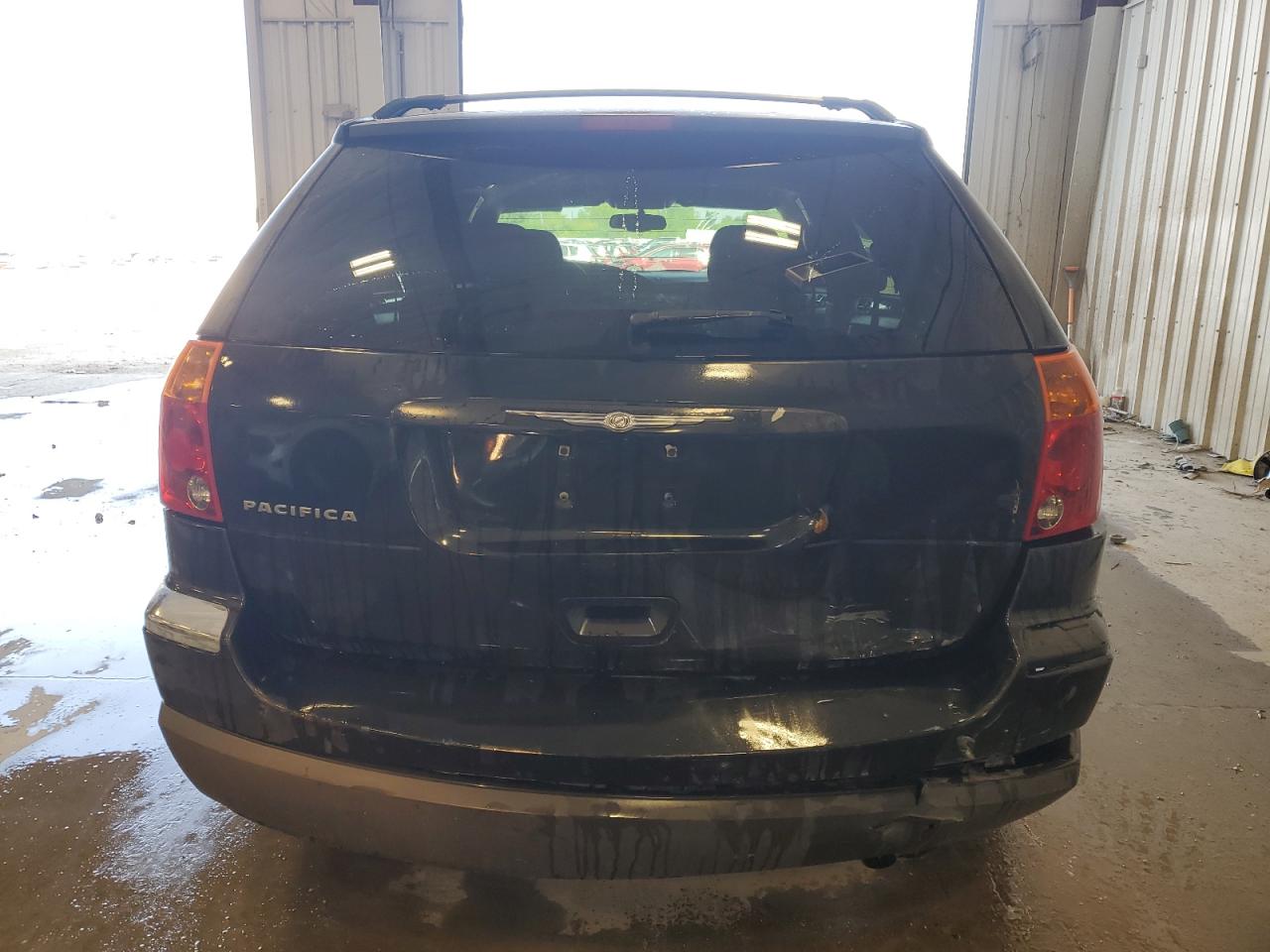 2004 Chrysler Pacifica VIN: 2C8GM68444R345832 Lot: 59628165