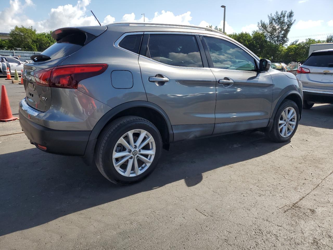JN1BJ1CPXKW234718 NISSAN ROGUE 2019
