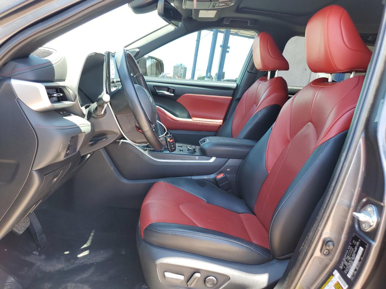 2022 Toyota Highlander Xse VIN: 5TDJZRBH2NS170804 Lot: 61864415