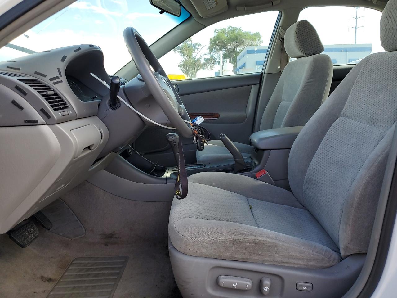 2004 Toyota Camry Le VIN: 4T1BE32K14U365114 Lot: 62367595