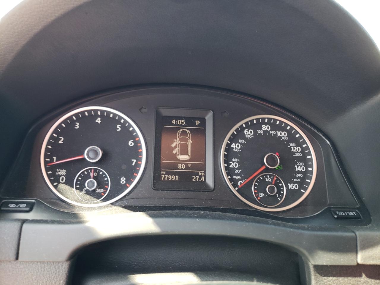 VOLKSWAGEN TIGUAN 2017 VIN WVGAV7AX9HK018499 photo 9