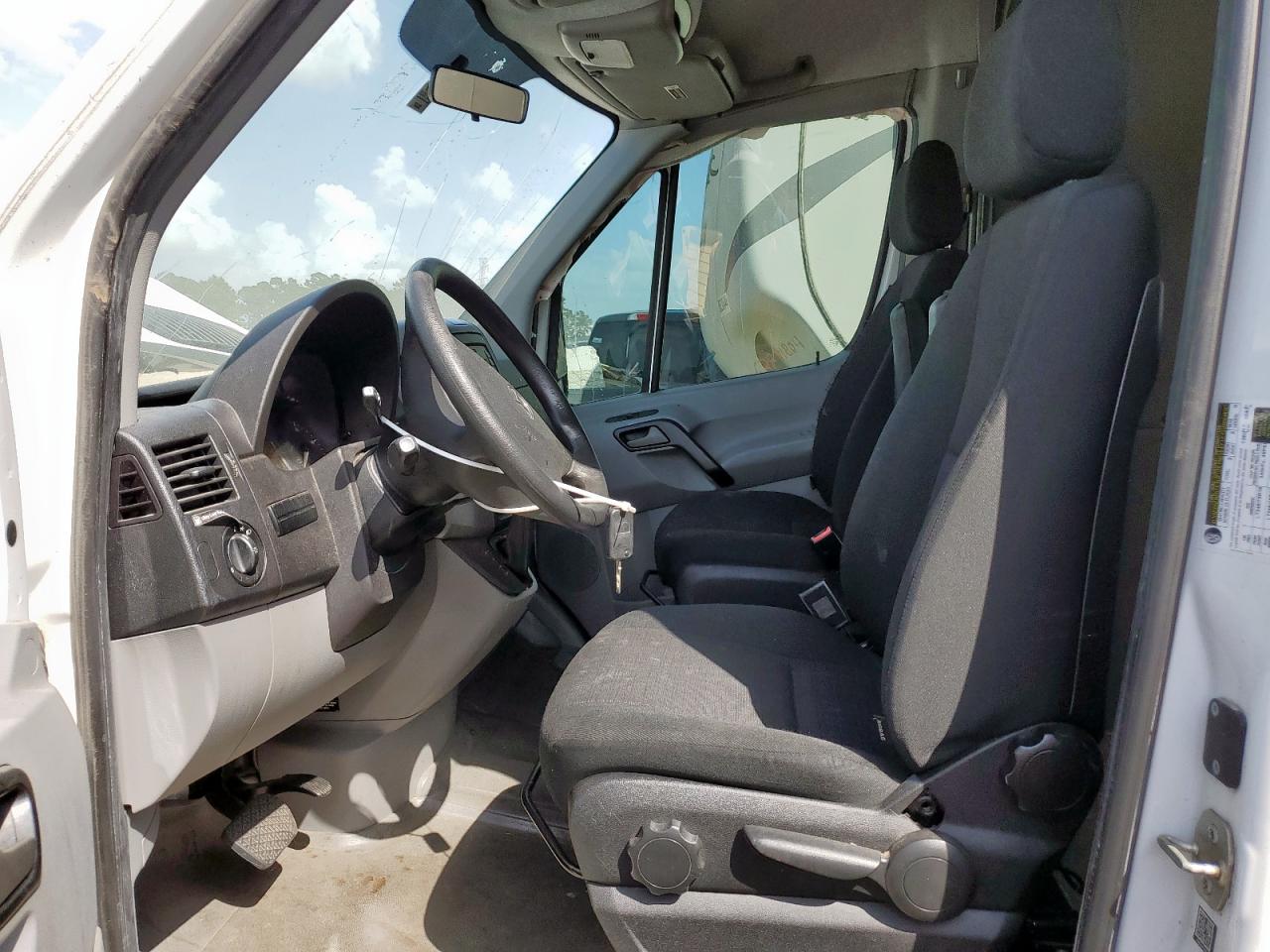 2019 Mercedes-Benz Sprinter 2500 VIN: WD3PE8CD6HP382321 Lot: 60629815