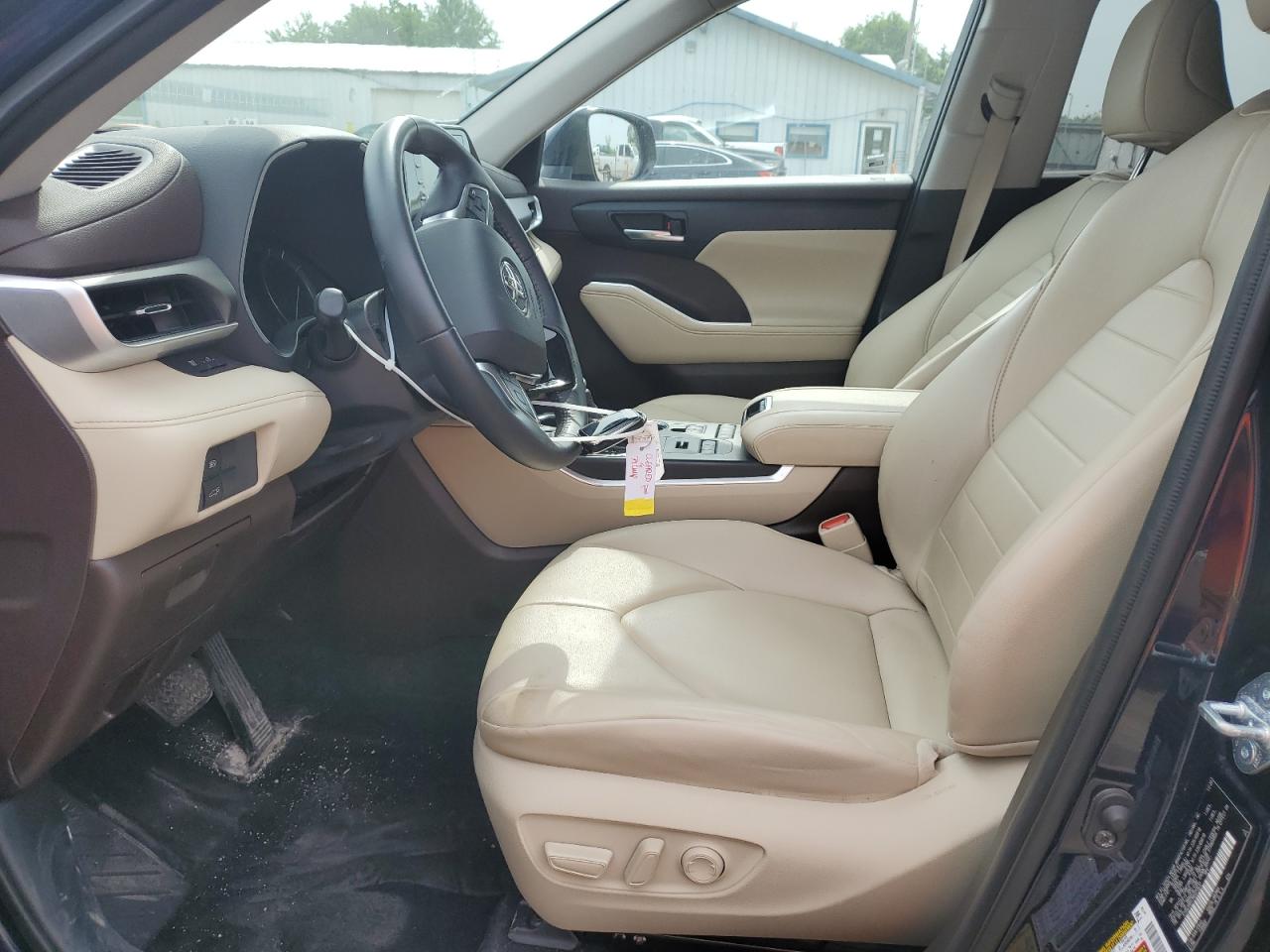 2021 Toyota Highlander Xle VIN: 5TDGZRBH1MS070637 Lot: 60244625