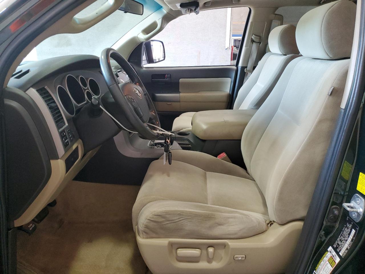 2010 Toyota Sequoia Sr5 VIN: 5TDBY5G1XAS034555 Lot: 62820935