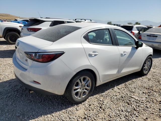  TOYOTA SCION 2016 White