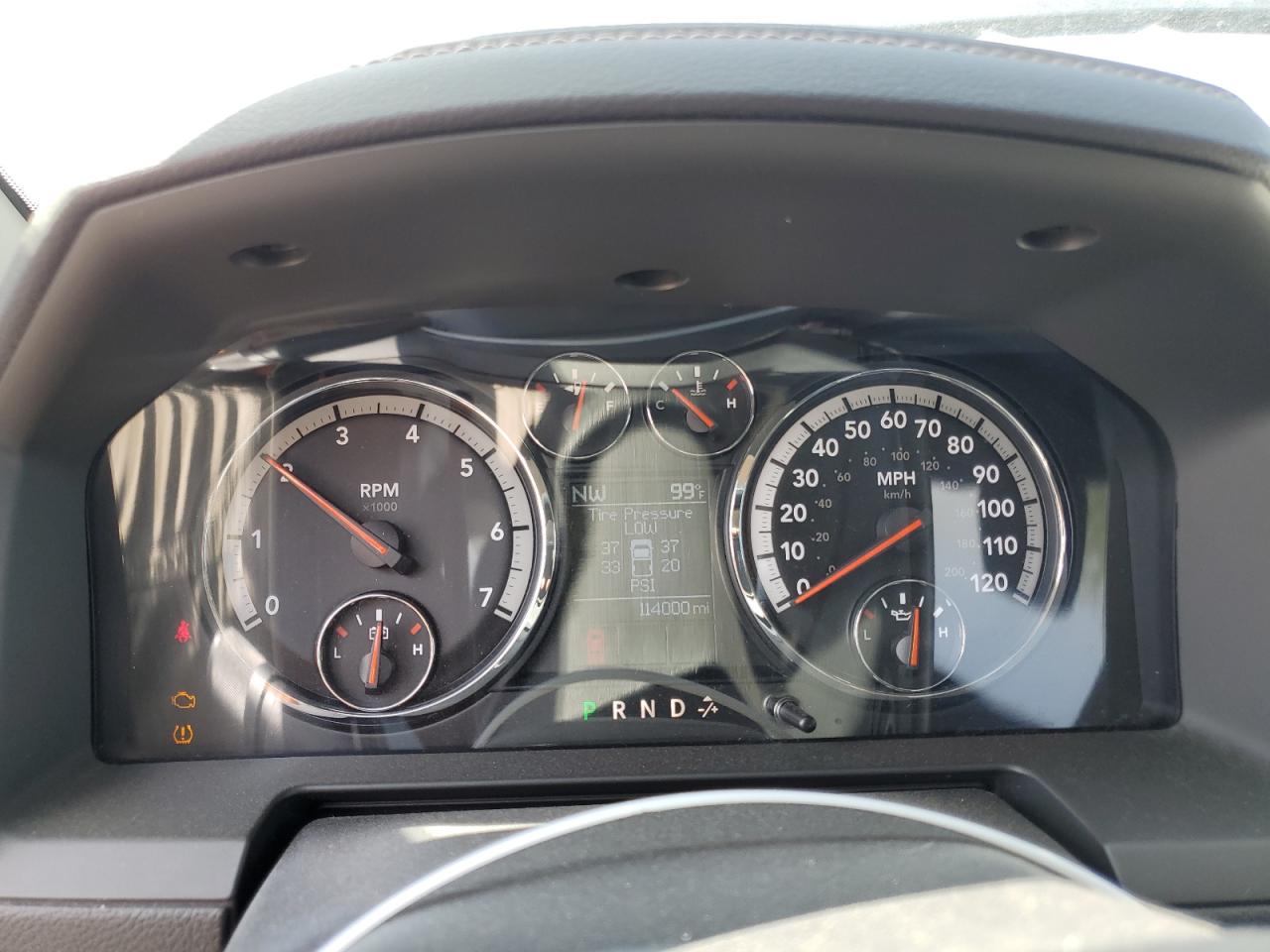 2010 Dodge Ram 1500 VIN: 1D7RB1CT3AS176470 Lot: 62214215
