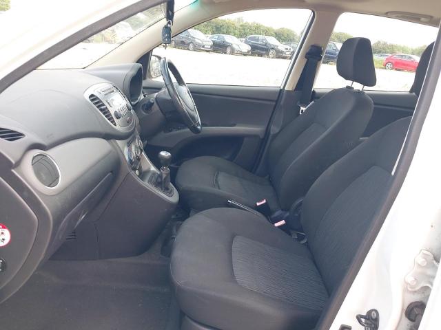 2011 HYUNDAI I10 STYLE