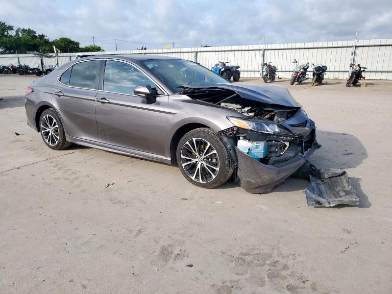  TOYOTA CAMRY 2019 Серый