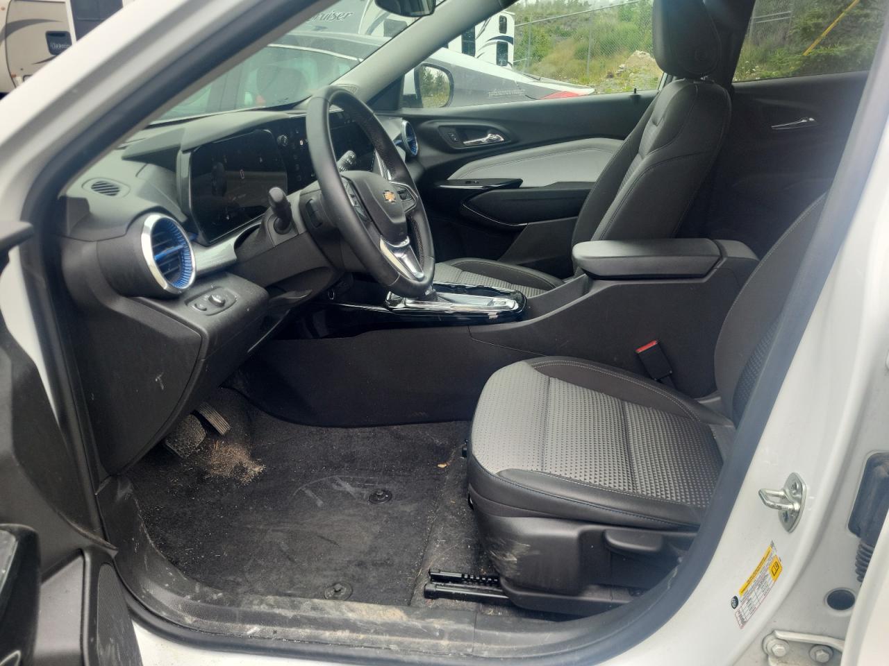 KL77LHE21RC138833 CHEVROLET TRAX 2024