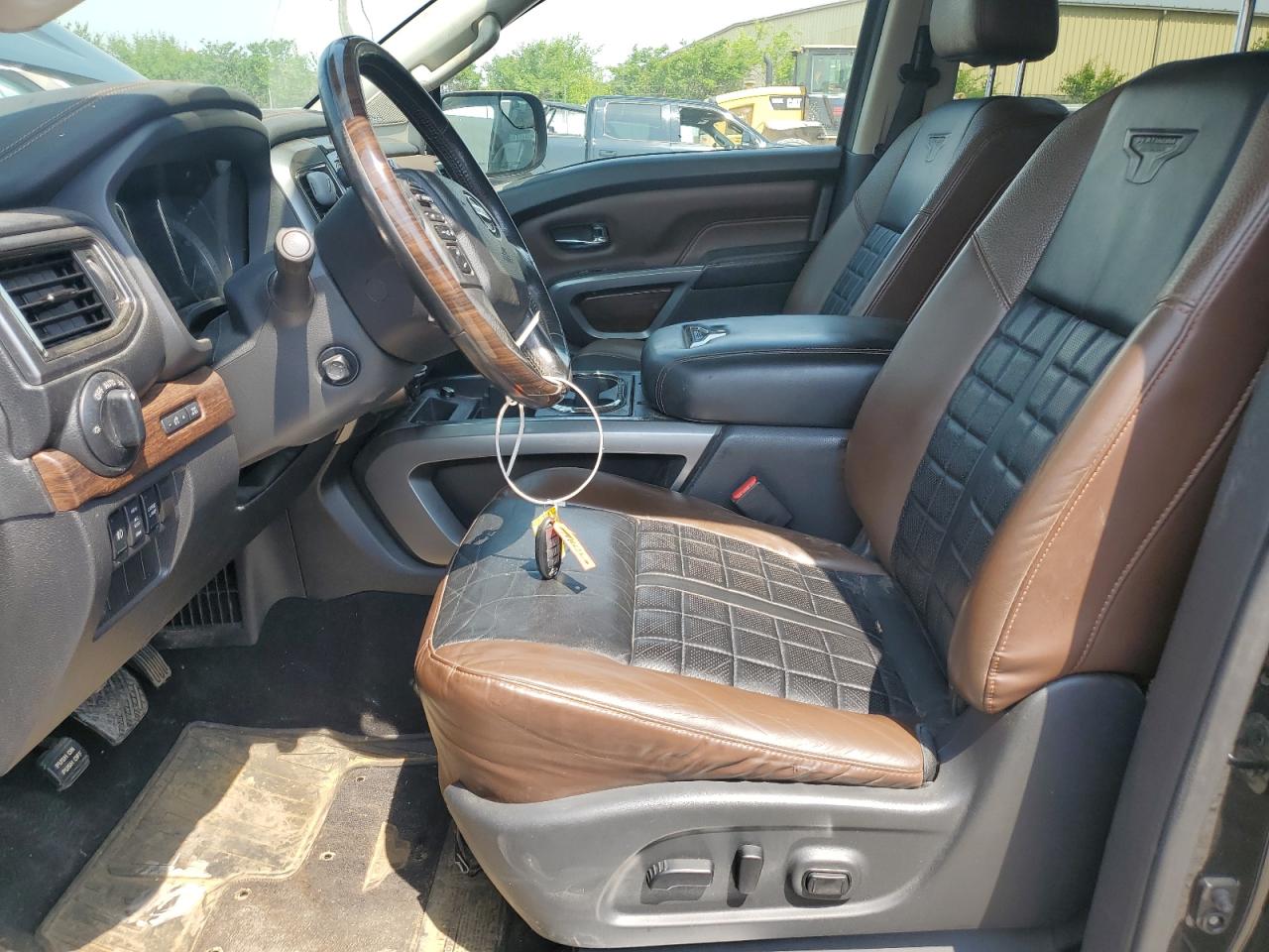 2019 Nissan Titan Sv VIN: 1N6AA1E58KN526164 Lot: 60698335